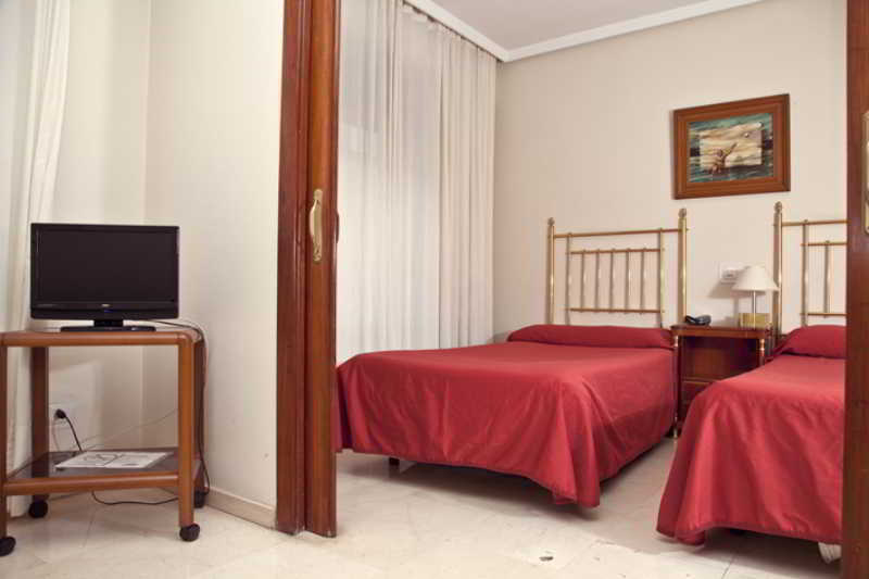 Apartamentos Olano C.B. Madrid Exterior foto